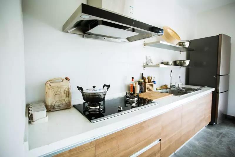 kycom|玉溪公路局组织干部职工观看警示教育片《政治掮客苏洪波》(图1)