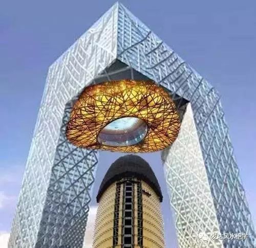 【kycom】“赶考”还在路上 不能忘记为什么出发_时事政治_中公教育网(图1)