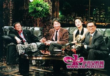 《QQ飞车》月末点券狂欢 永久座椅免费赢-kycom(图4)