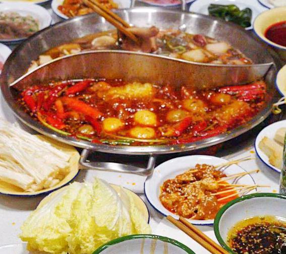 ky.com-人气爆棚！2019电魂娱乐星赛季嘉年华，华丽开幕！(图2)