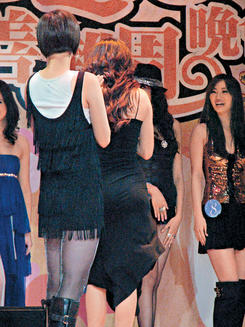 昆明斗南花卉市场百合花最新报价-kycom(图1) 昆明斗南花卉市场百合花最新报价-kycom(图1)