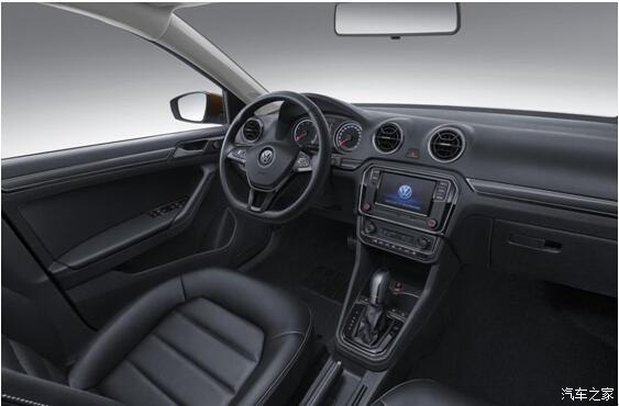 乐言赛后化身小迷弟 空间晒与小狗TS合照-kycom(图1)